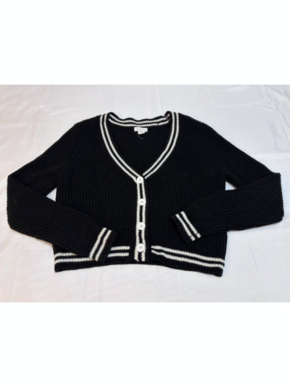 Full Tilt Black & White Varsity Stripe V-Neck Cardigan Sweater Size Small